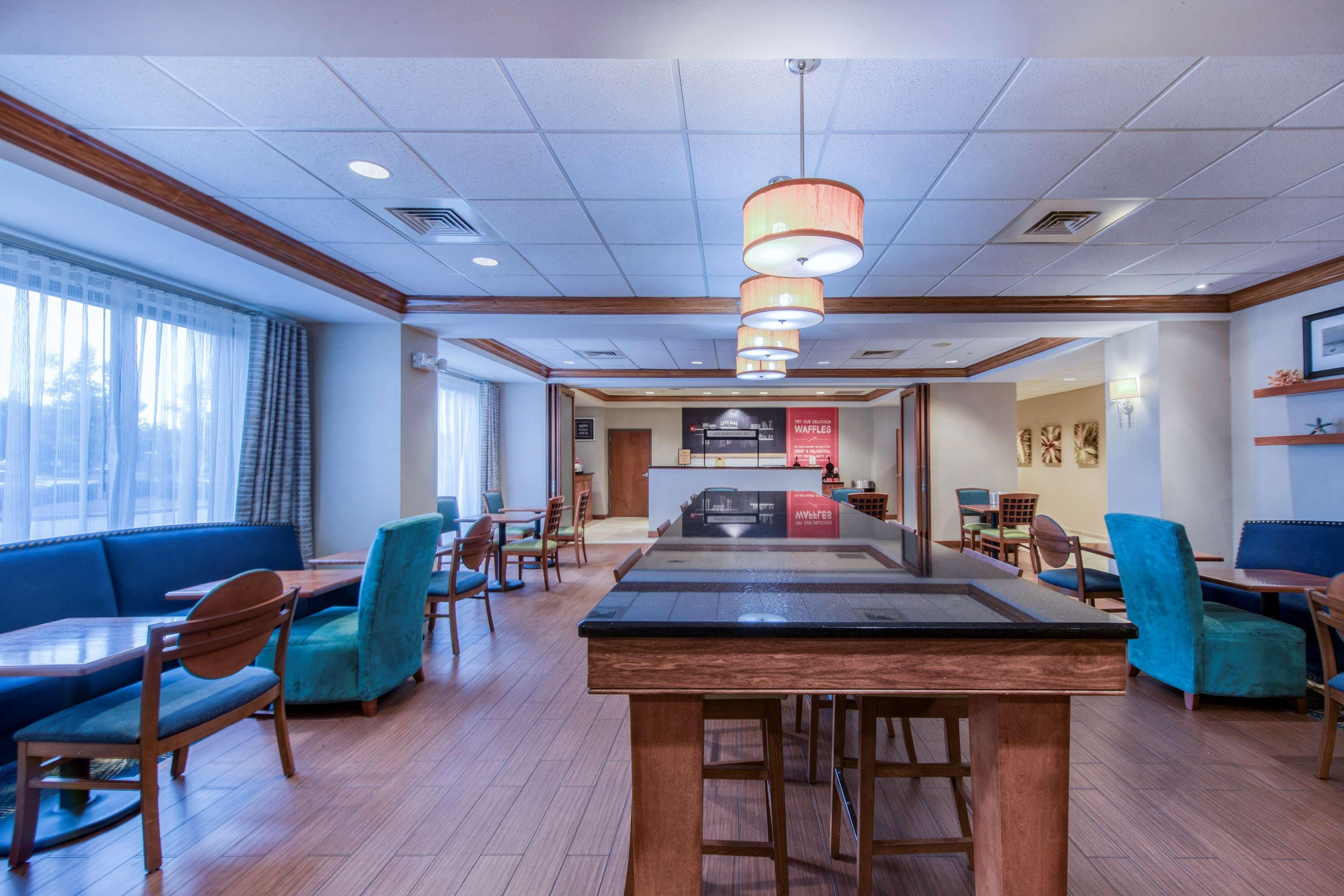 Hampton Inn Wilmington University Area Extérieur photo